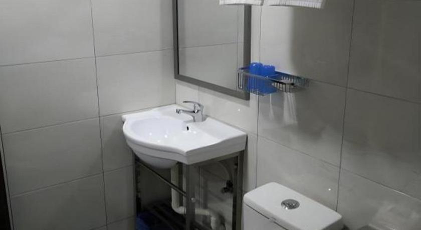 Id Hotel Yayasan Segamat Exterior foto